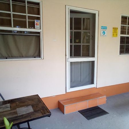 Cosy Corner Apartment St. George's Luaran gambar