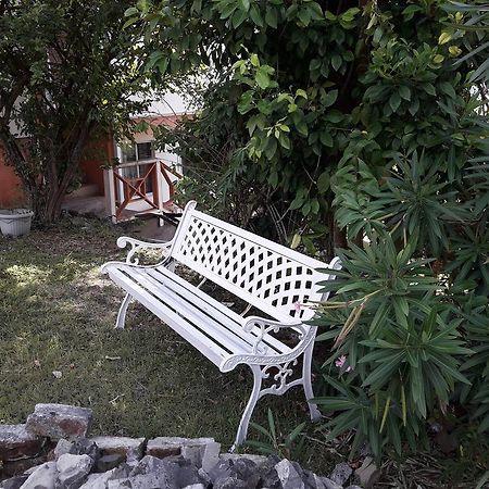Cosy Corner Apartment St. George's Luaran gambar