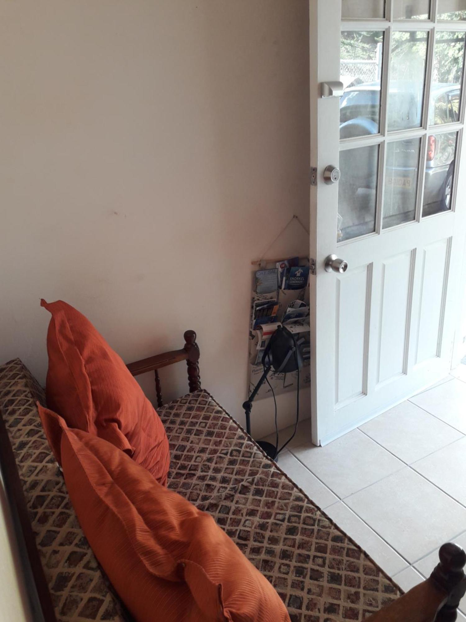 Cosy Corner Apartment St. George's Bilik gambar